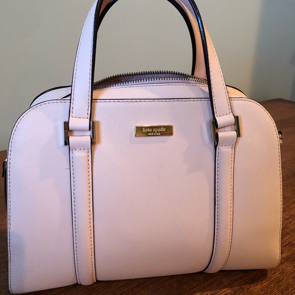 Kate Spade light pink purse with crossbody strap